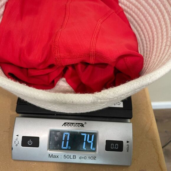 Outdoor Voices Women's Move Free (TechSweat) 7/8 Leggings in Scarlet Size S - Picture 8 of 8